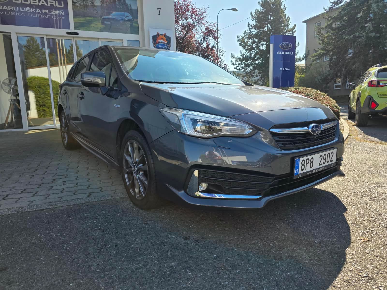 Subaru Impreza, 2,0i CVT Executive CZ - fotka 4