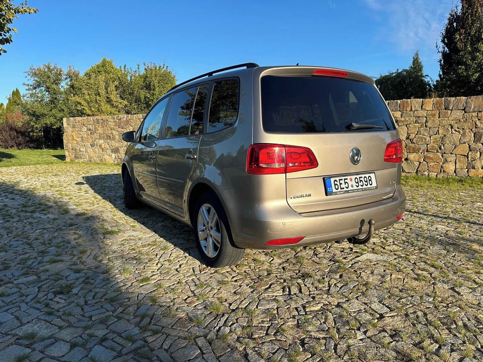 Volkswagen Touran, 1.4 TSI, 7 míst, po GO motoru - fotka 4