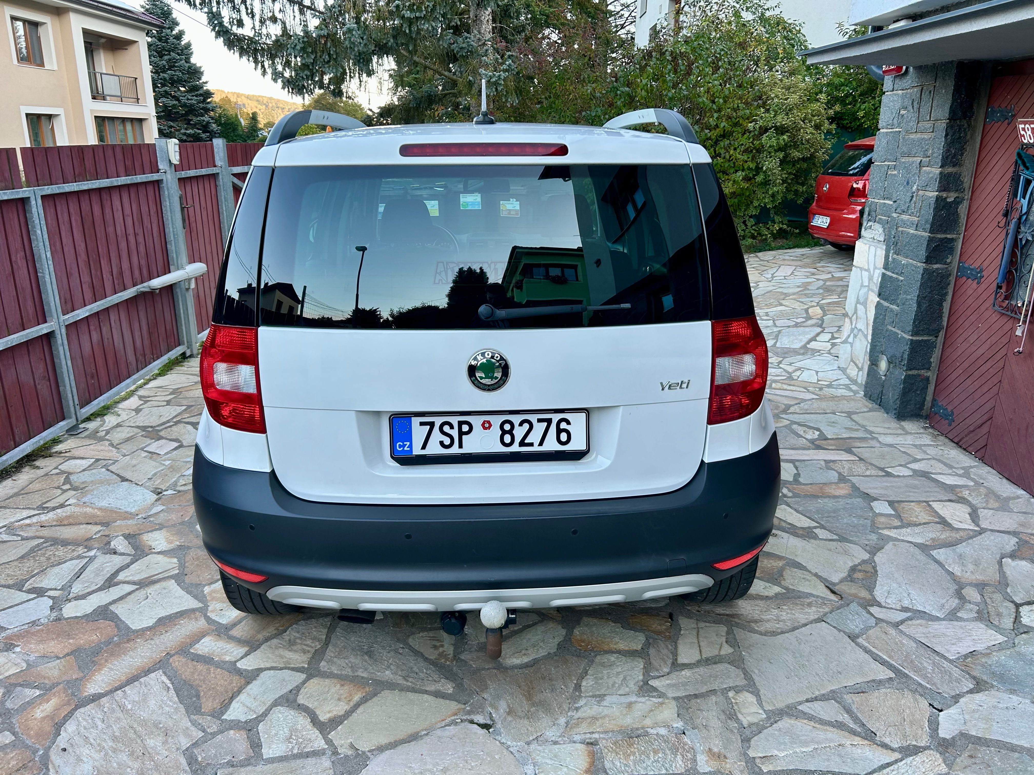 Škoda Yeti, 1.2 TSI 77KW ADVENTURE ROZVODY - fotka 5