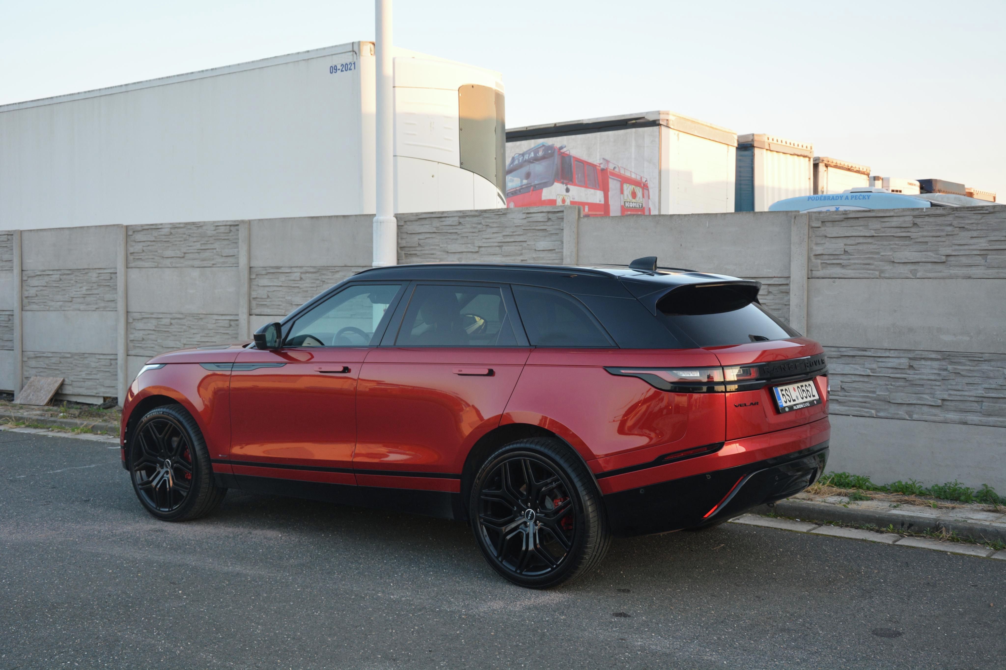 Land Rover Range Rover Velar, P250 R-Dynamic AWD, 22", DPH - fotka 3