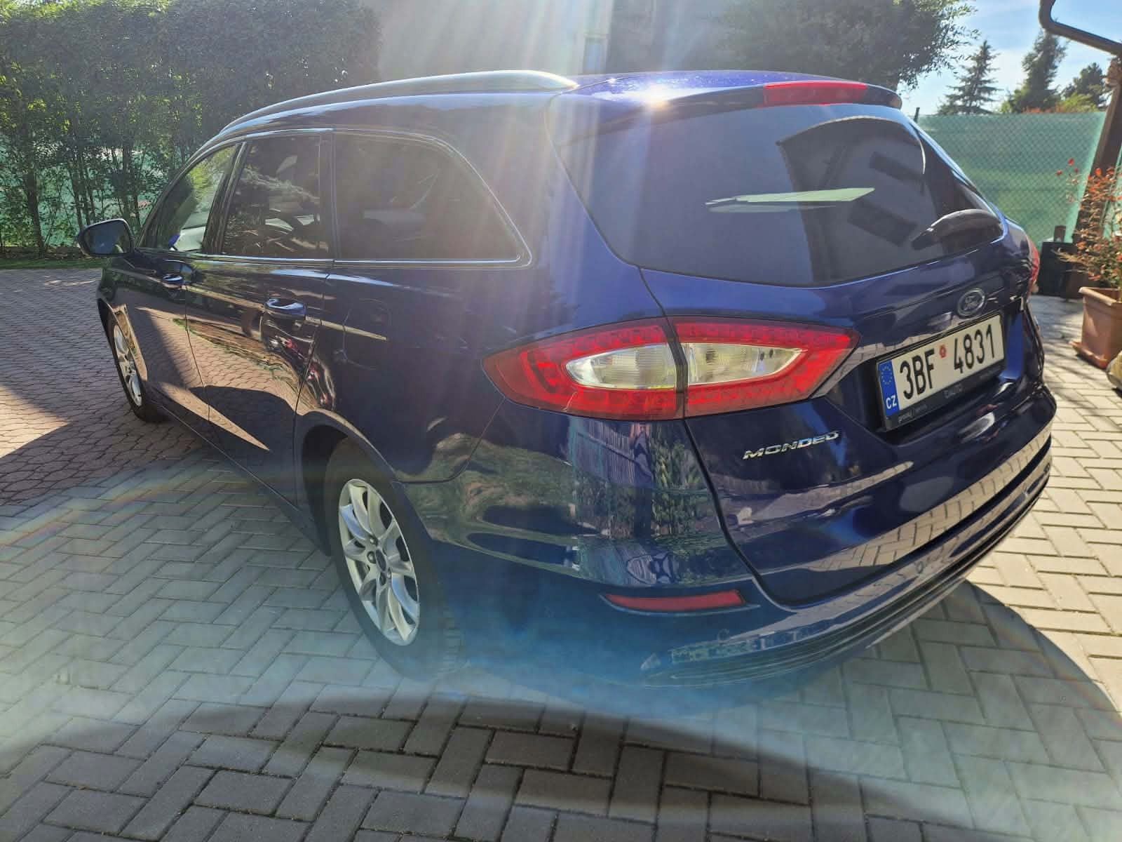 Ford Mondeo, Ford Mondeo kombi 1.5 TDCi 88 - fotka 6