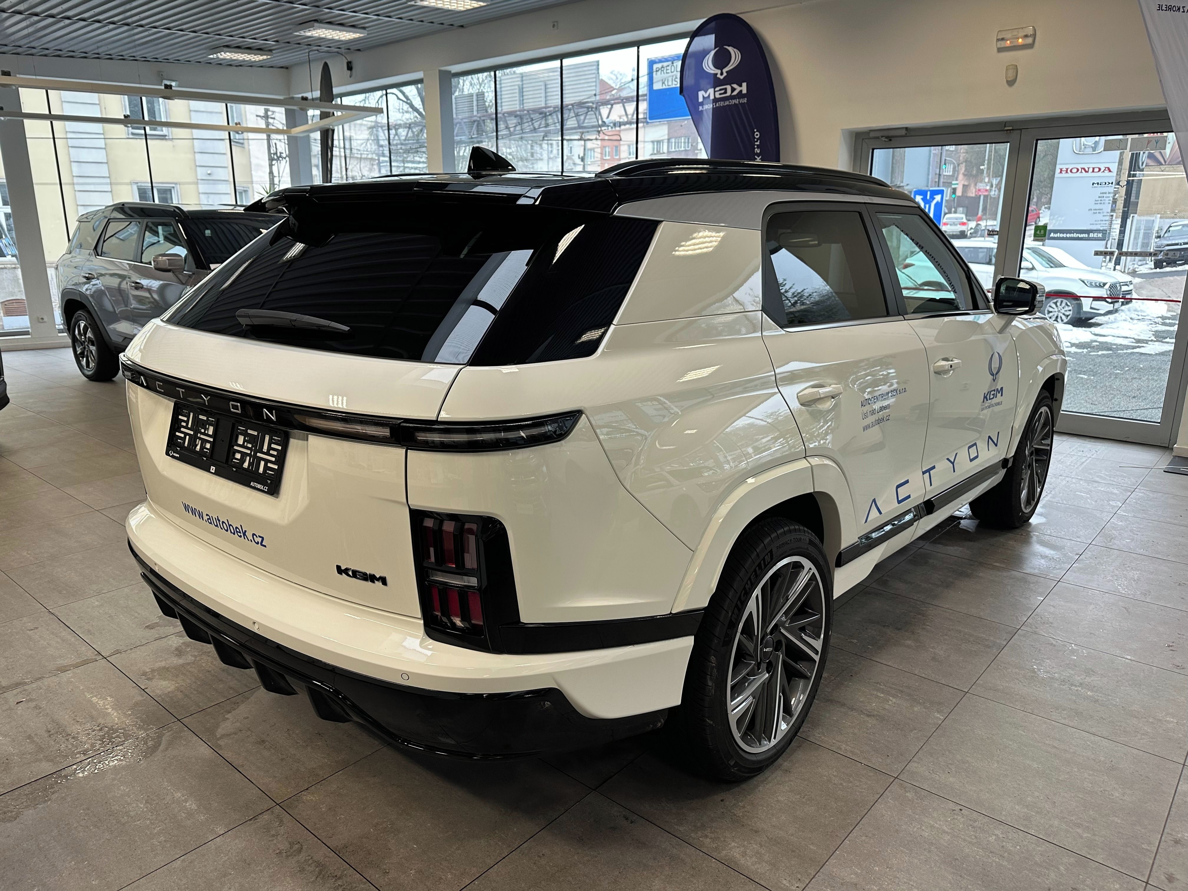 SsangYong Actyon, 1,5TDGI Premium FWD AT - fotka 4