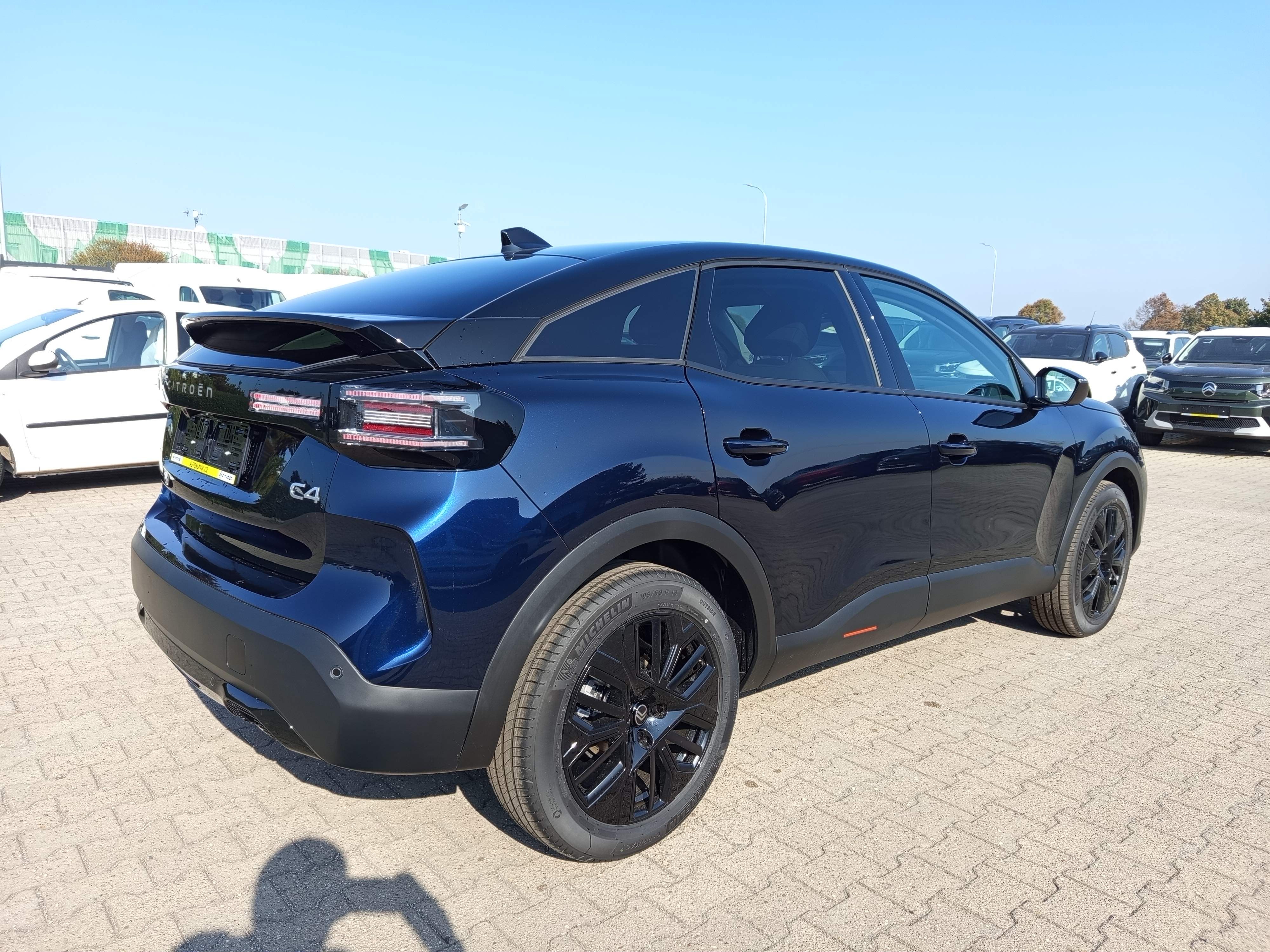 Citroën C4, Collection Hybrid 145k - fotka 4