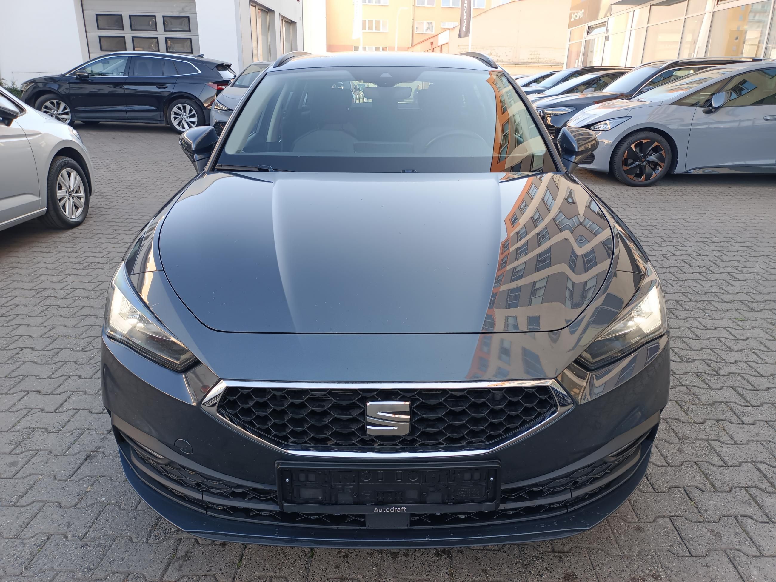 Seat Leon, 2.0 TDI 110kW DSG Style - fotka 2