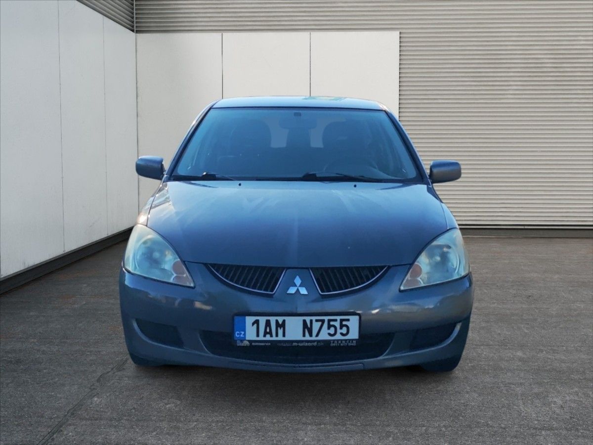 Mitsubishi Lancer, 1,6 i - fotka 3