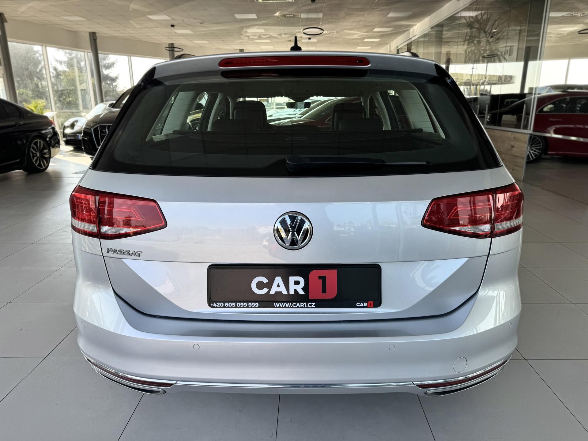 Volkswagen Passat Variant, 2,0TDI DSG 140kW*Masáž*Kam*Taž - fotka 6