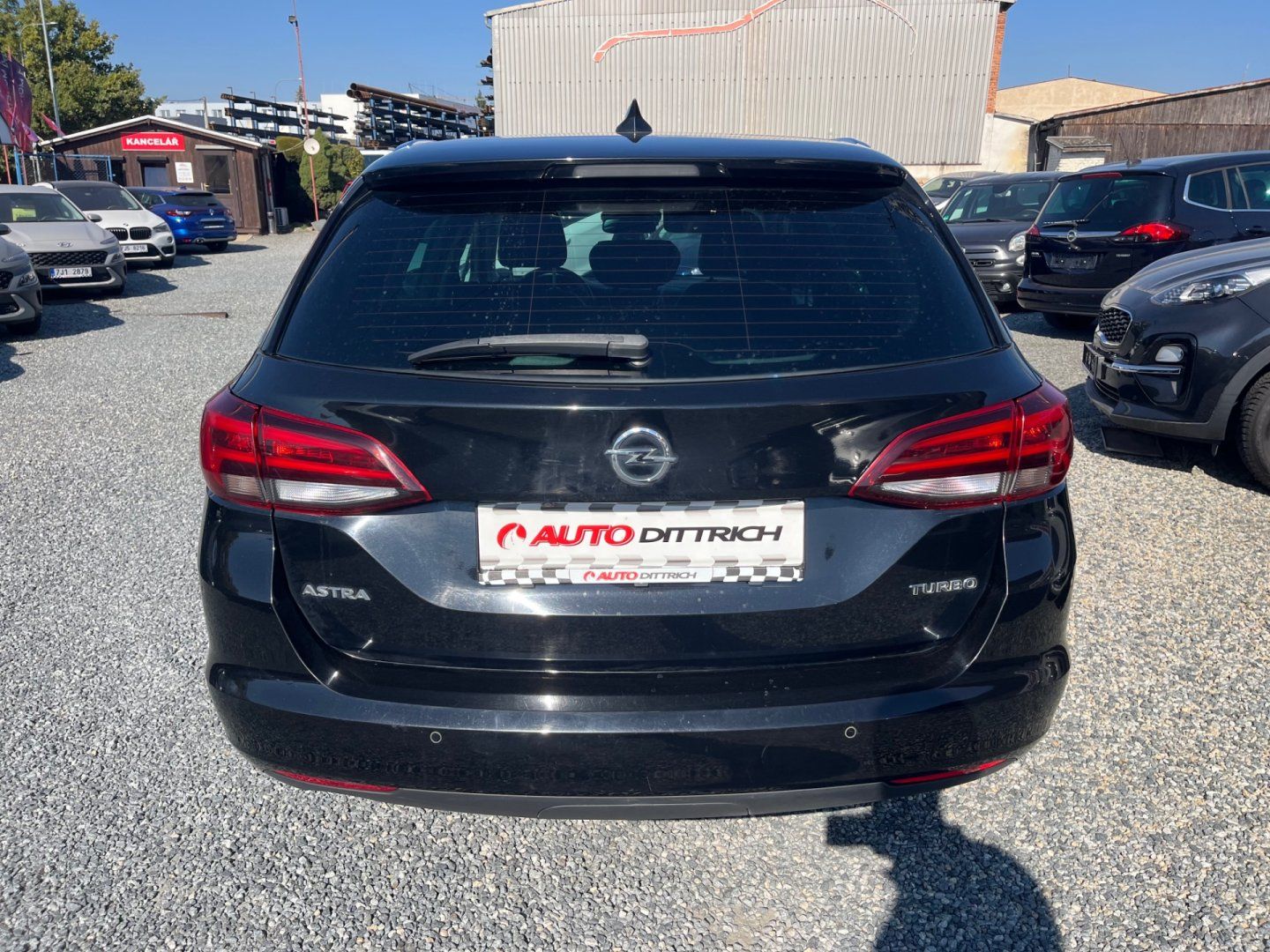 Opel Astra, 1.4T - fotka 6