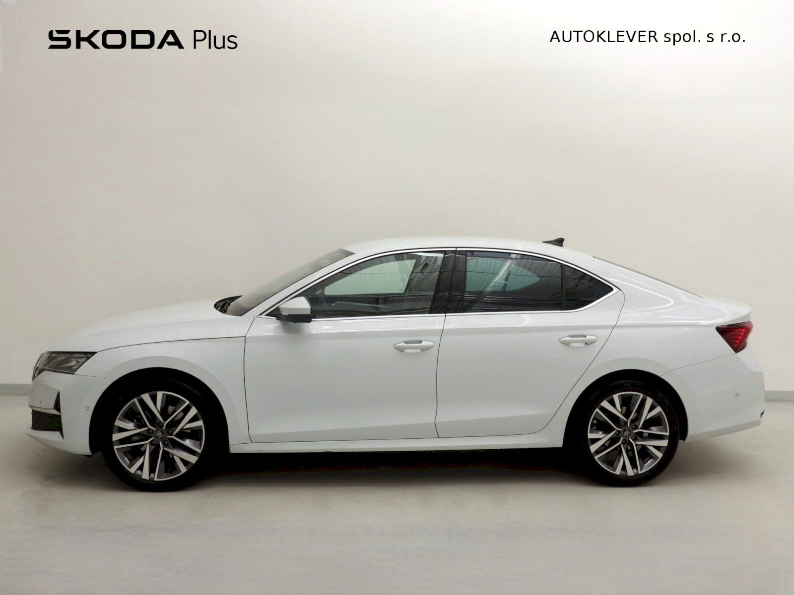 Škoda Octavia, Exclusive Selection DSG 1.5TSI - fotka 3