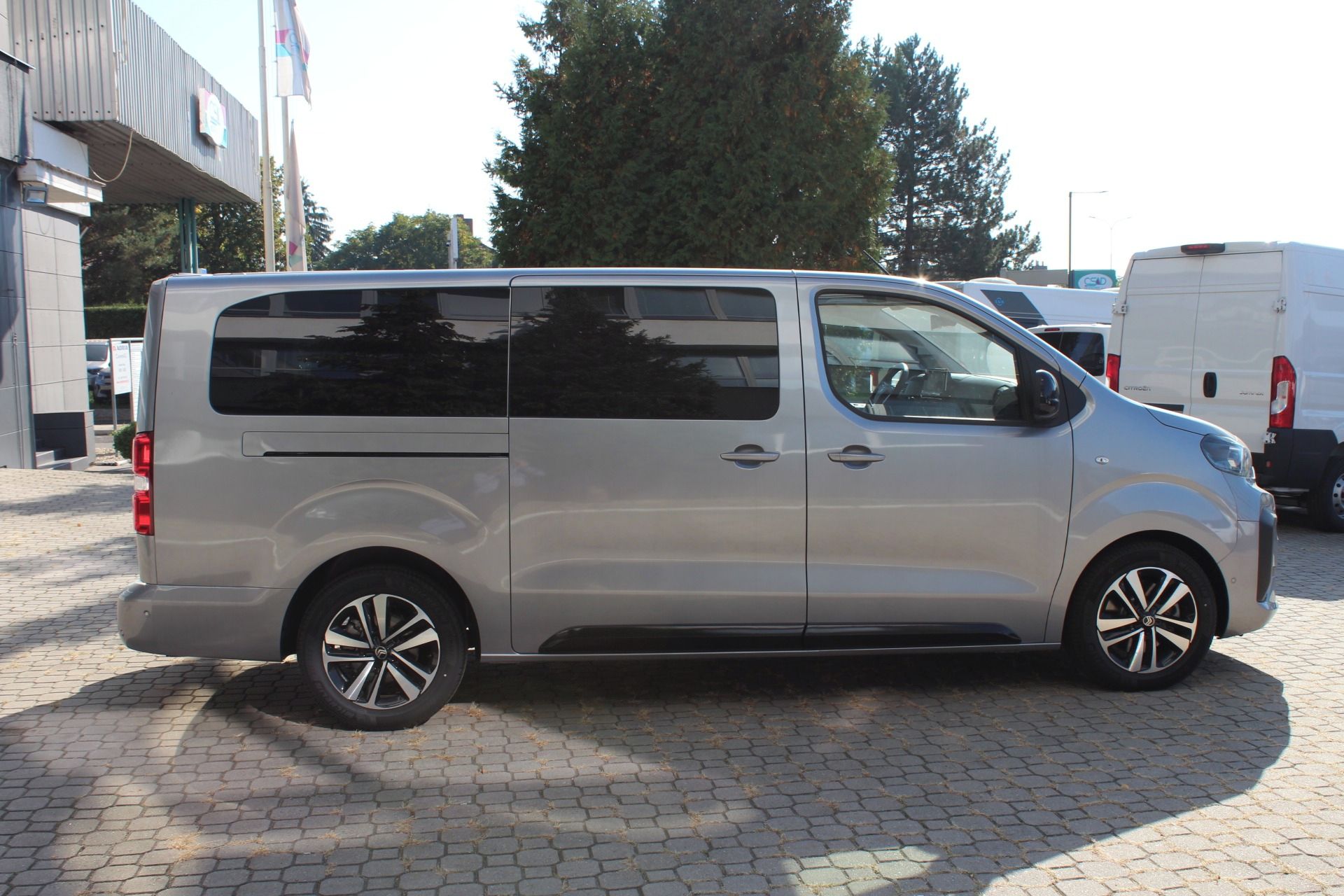 Citroën SpaceTourer, SHINE L3 2.2 BlueHDi 180 S&S - fotka 6