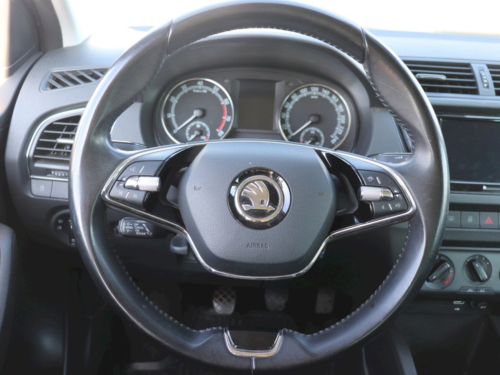 Škoda Fabia, Fabia Combi Ambition 1.0 TSI 7 - fotka 6