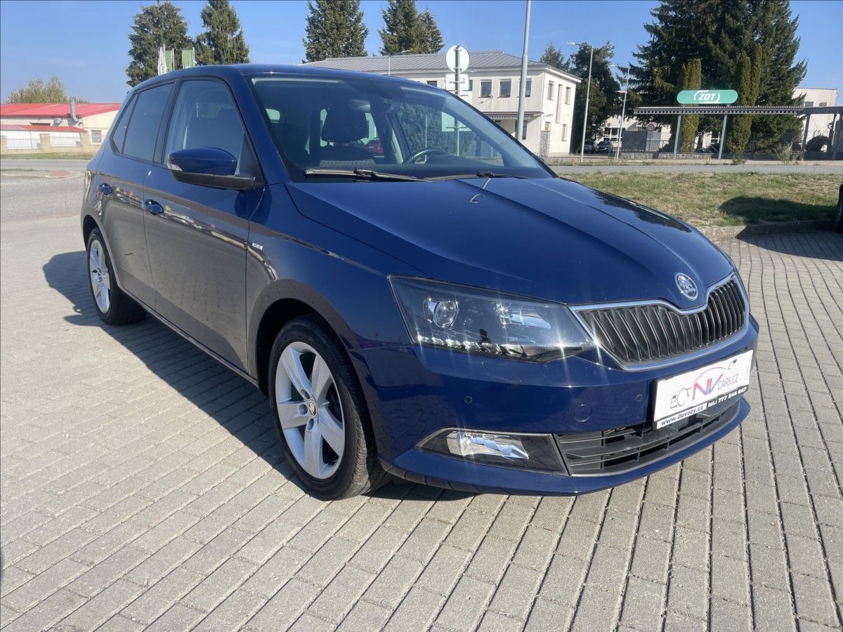 Škoda Fabia, 1,0 TSi 70kw DRIVE GPS LED Kli - fotka 6