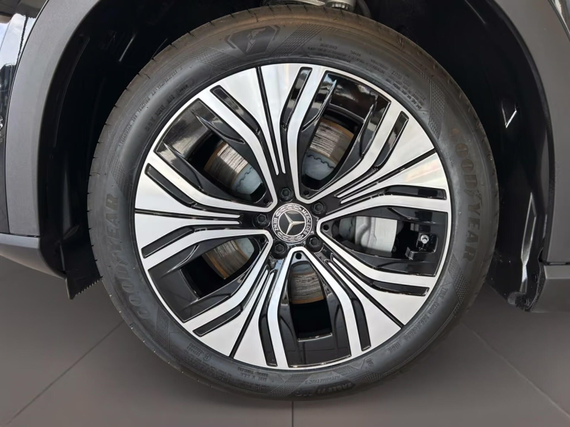 Mercedes-Benz EQE, 350+ 360 Distro Taž Venti.sed - fotka 6