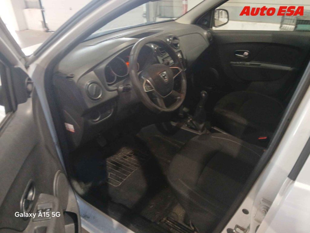 Dacia Logan, 1.2.,1.maj,ČR - fotka 3