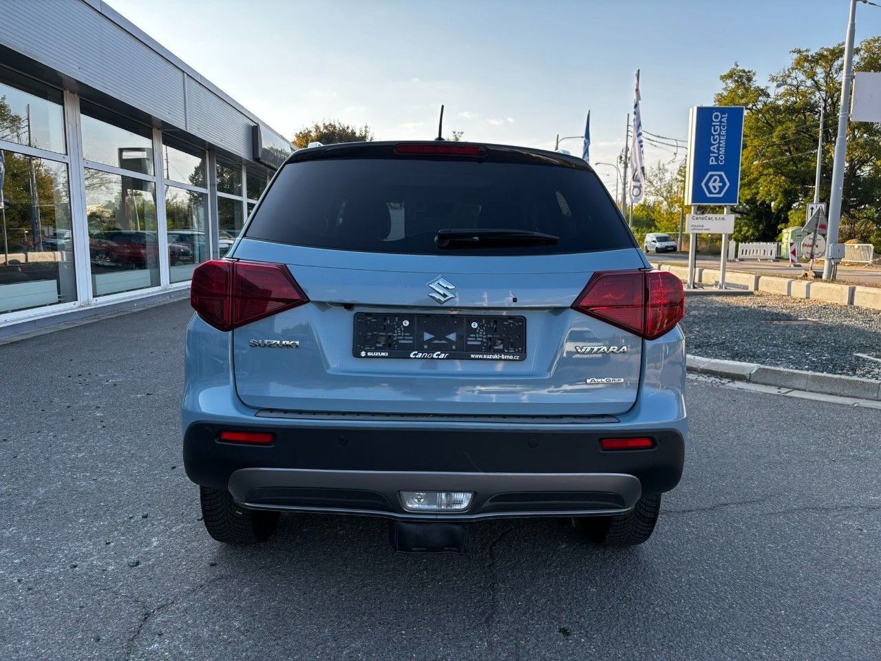 Suzuki Vitara, 4x4 automat Elegance - fotka 6