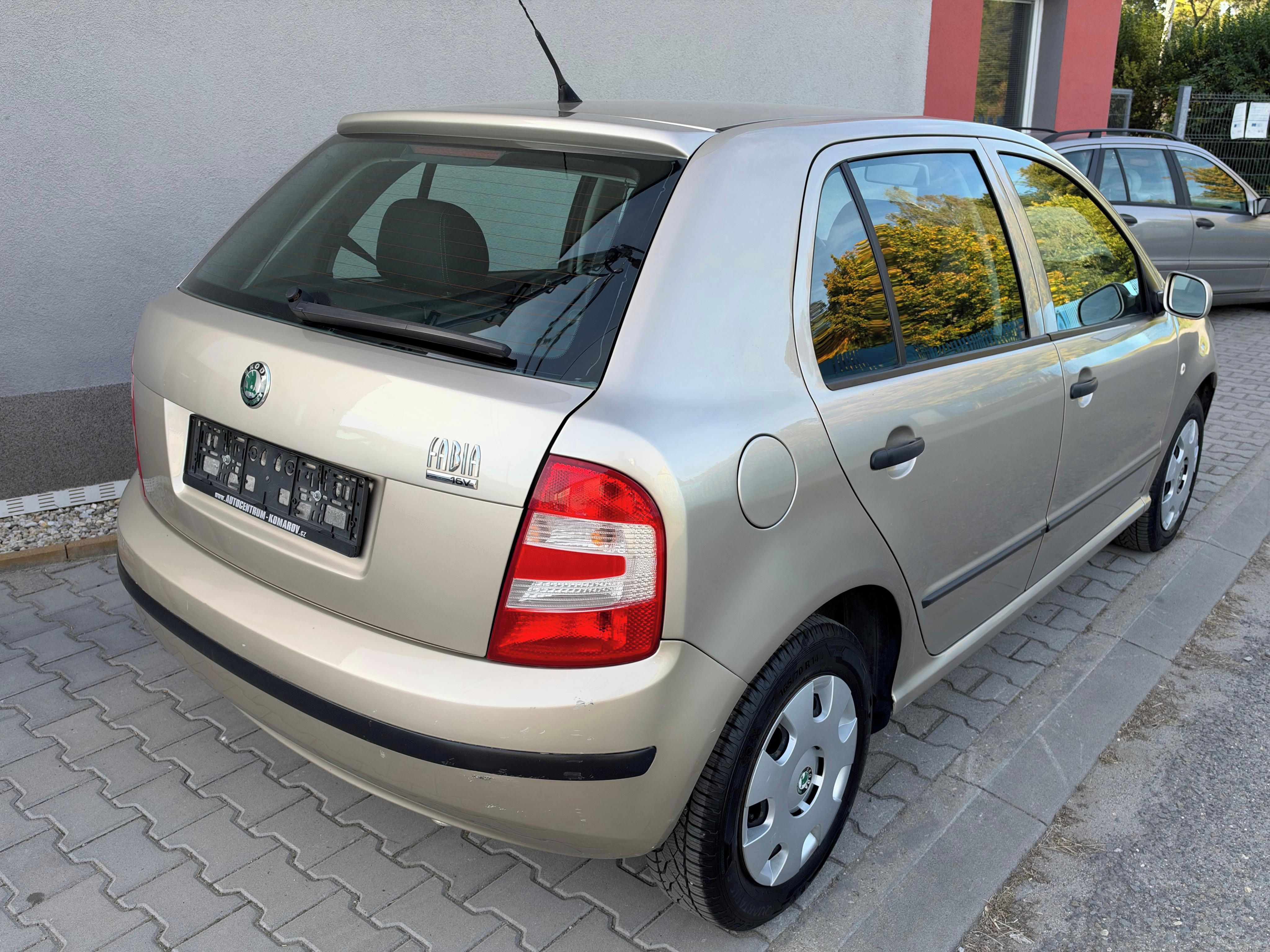Škoda Fabia, 1.4 16V 55Kw Klimatizace - fotka 6