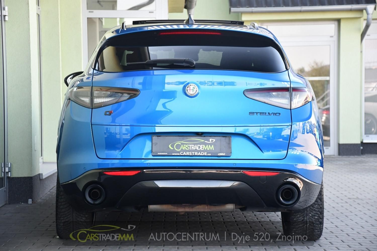 Alfa Romeo Stelvio, 2.0 Turbo 16V 206kW Veloce AT8 - fotka 4
