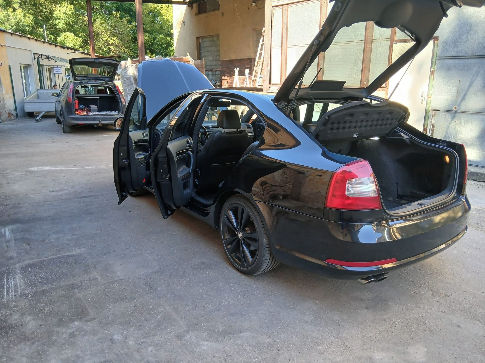 Škoda Octavia, ŠKODA OCTAVIA 2 RS 2.0 TSI - fotka 6