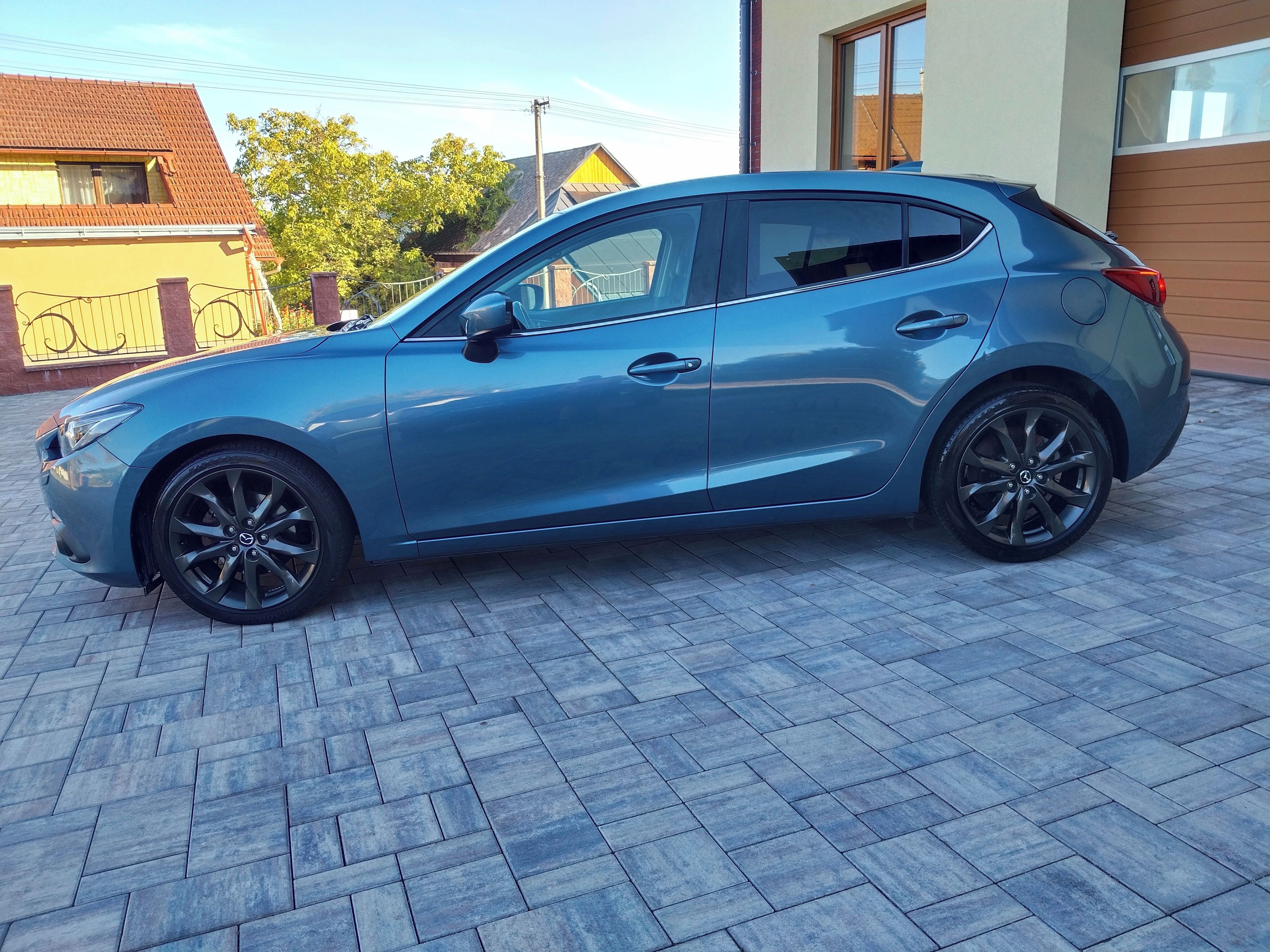 Mazda 3, 2,0i 88Kw NAKAMA 98000Km! - fotka 2