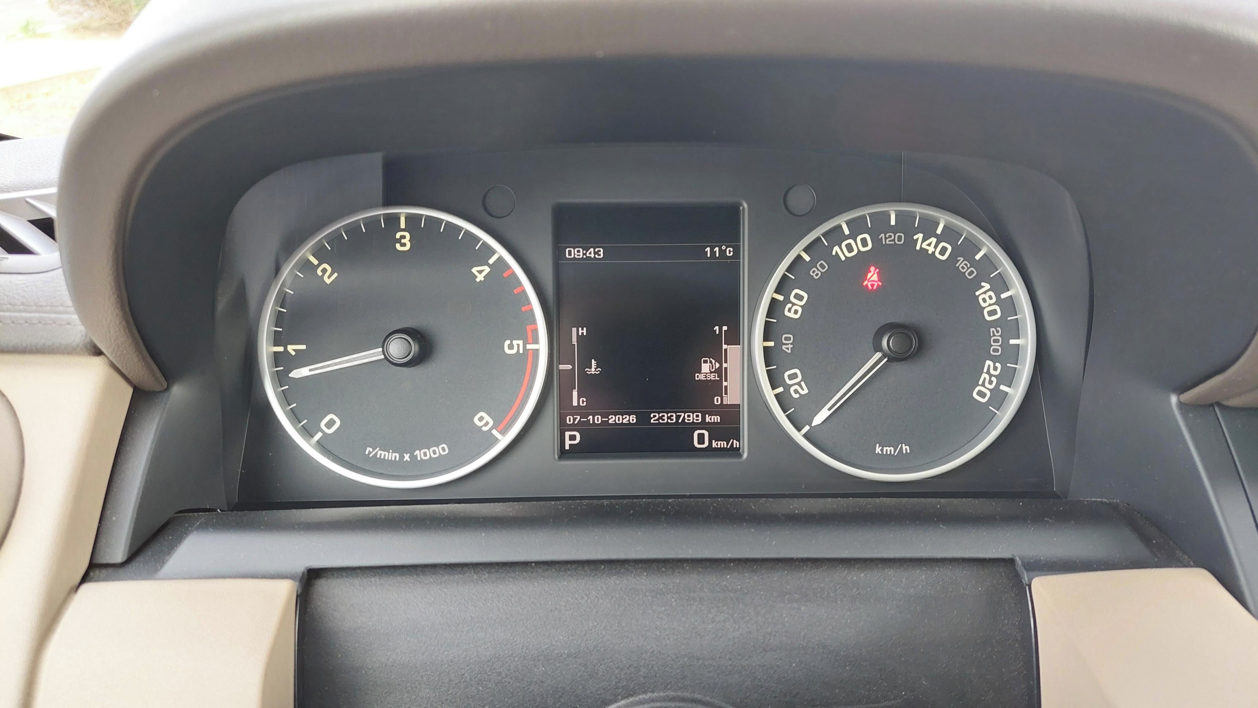 Land Rover Discovery, 3.0 SDV6 - fotka 4