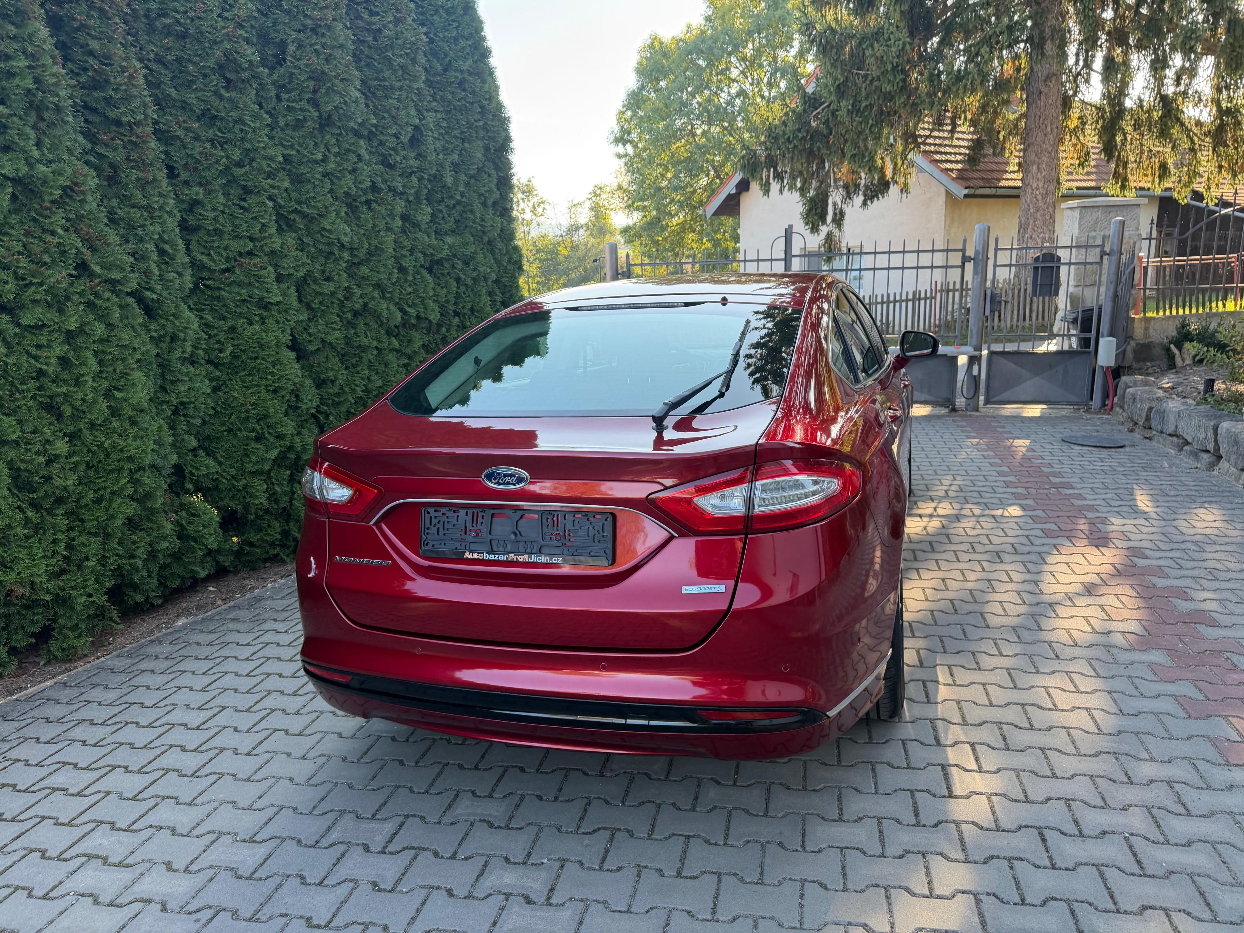 Ford Mondeo, 1,5 Ecoboost ,Top Stav servisk - fotka 4