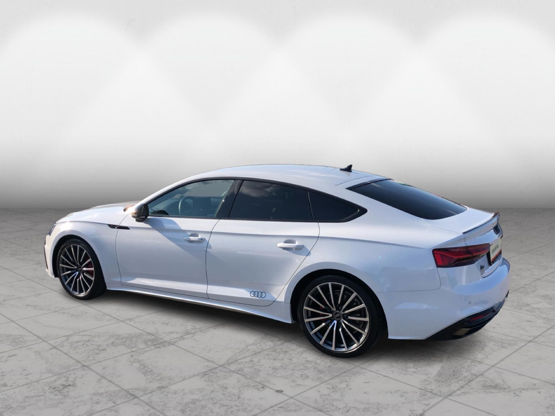 Audi A5, 40 TDi Quattro S-line - fotka 6