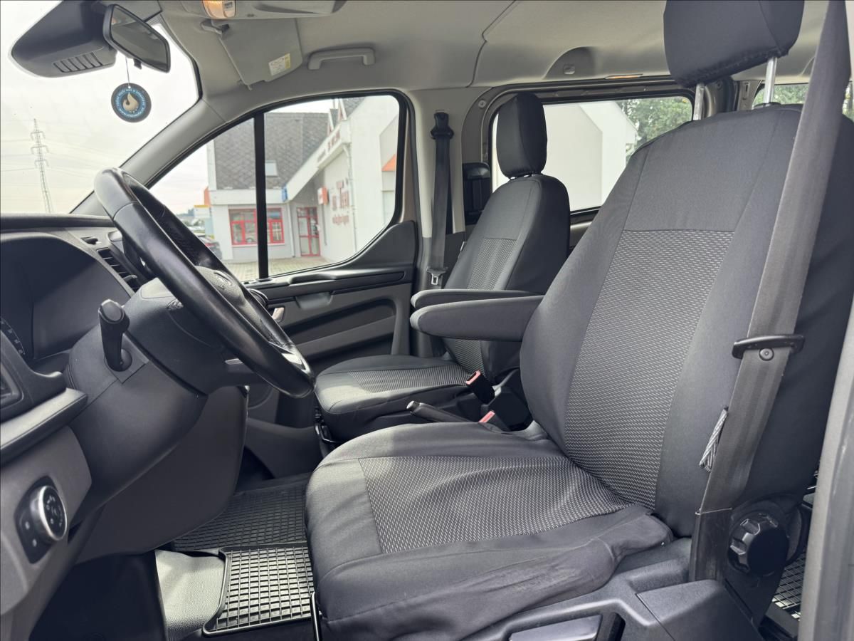 Ford Transit Custom, 2,0 Titanium L1 - fotka 6