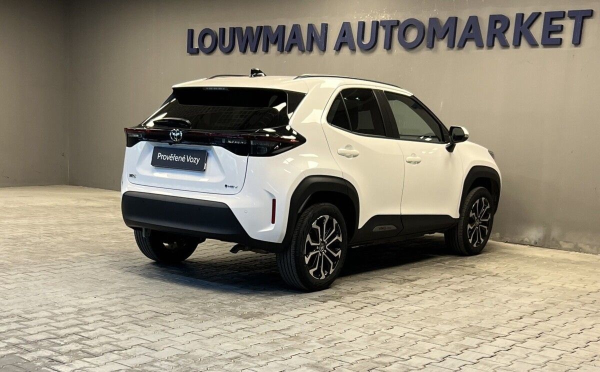 Toyota Yaris Cross, 1,5 Hybrid AT Style - fotka 3
