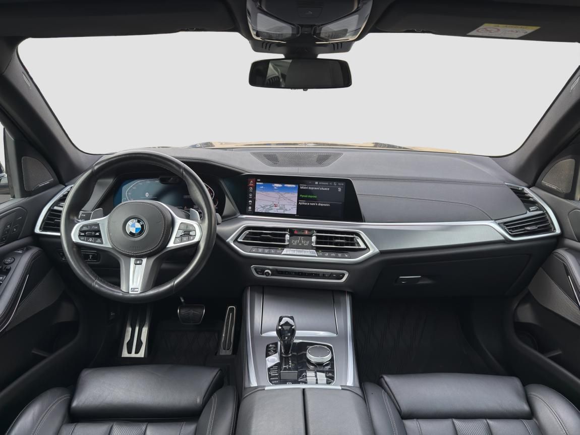 BMW X5, xDrive40i - fotka 4