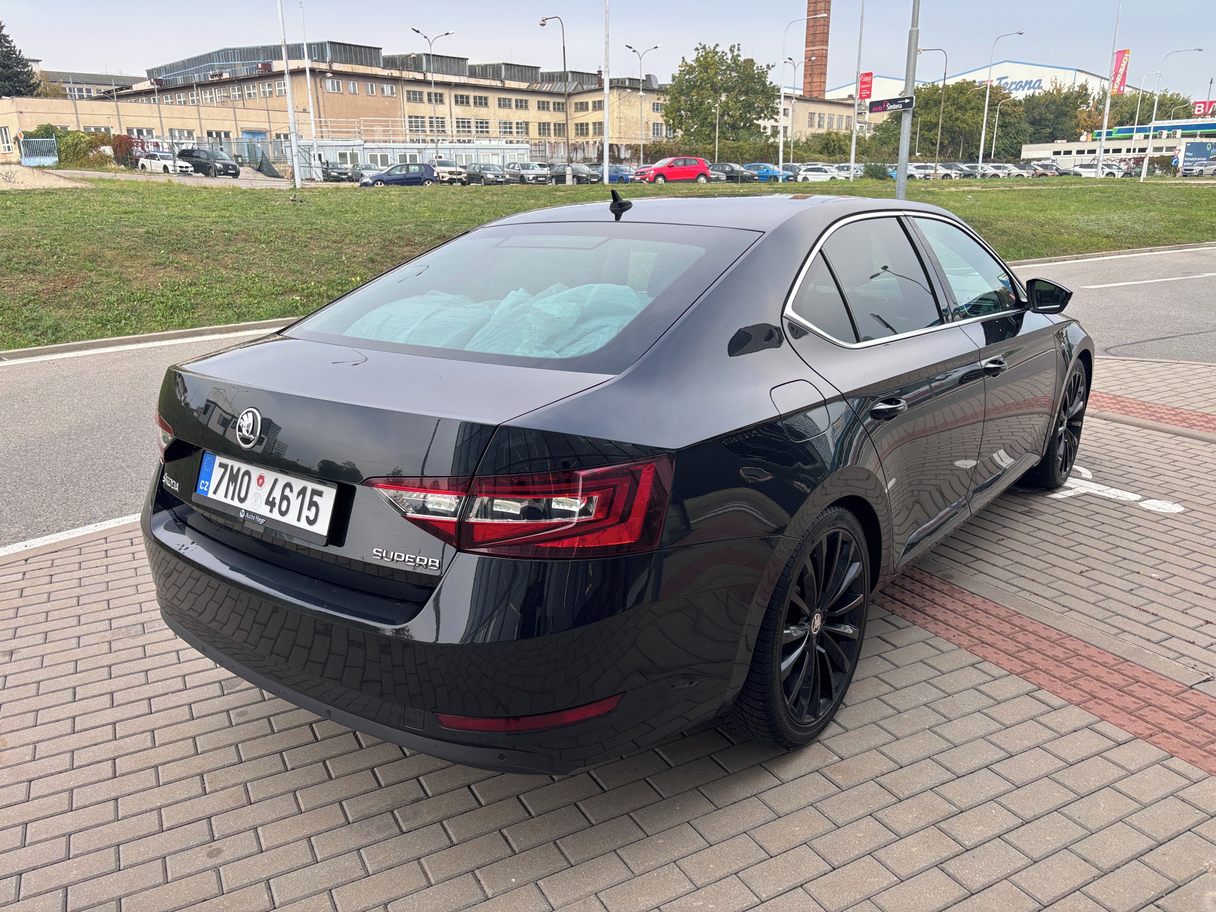 Škoda Superb, 2.0TDi140kW 1Majitel ČR Style - fotka 6