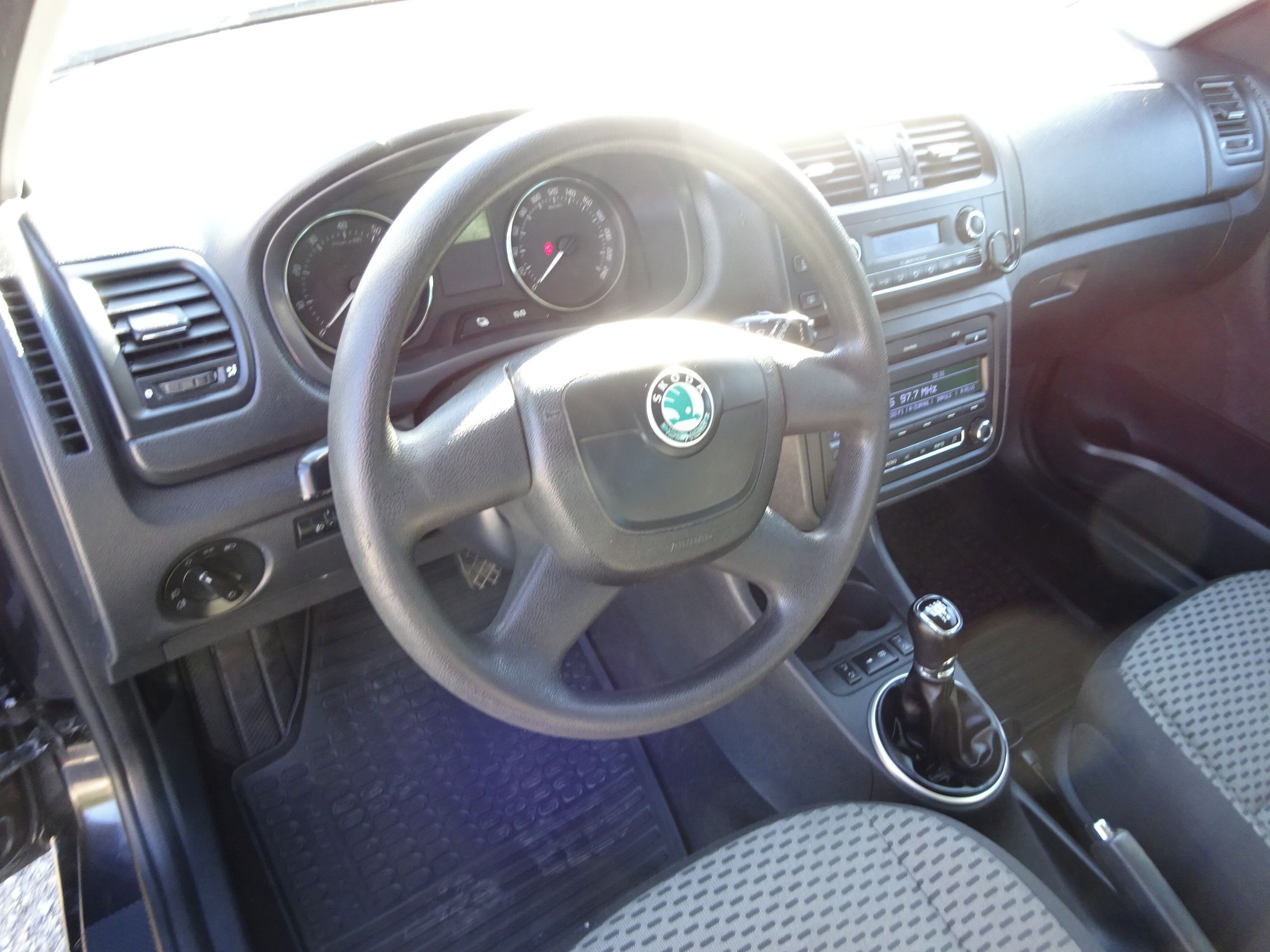 Škoda Roomster, 1.2 TSI (63 KW) WEBASTO - fotka 5