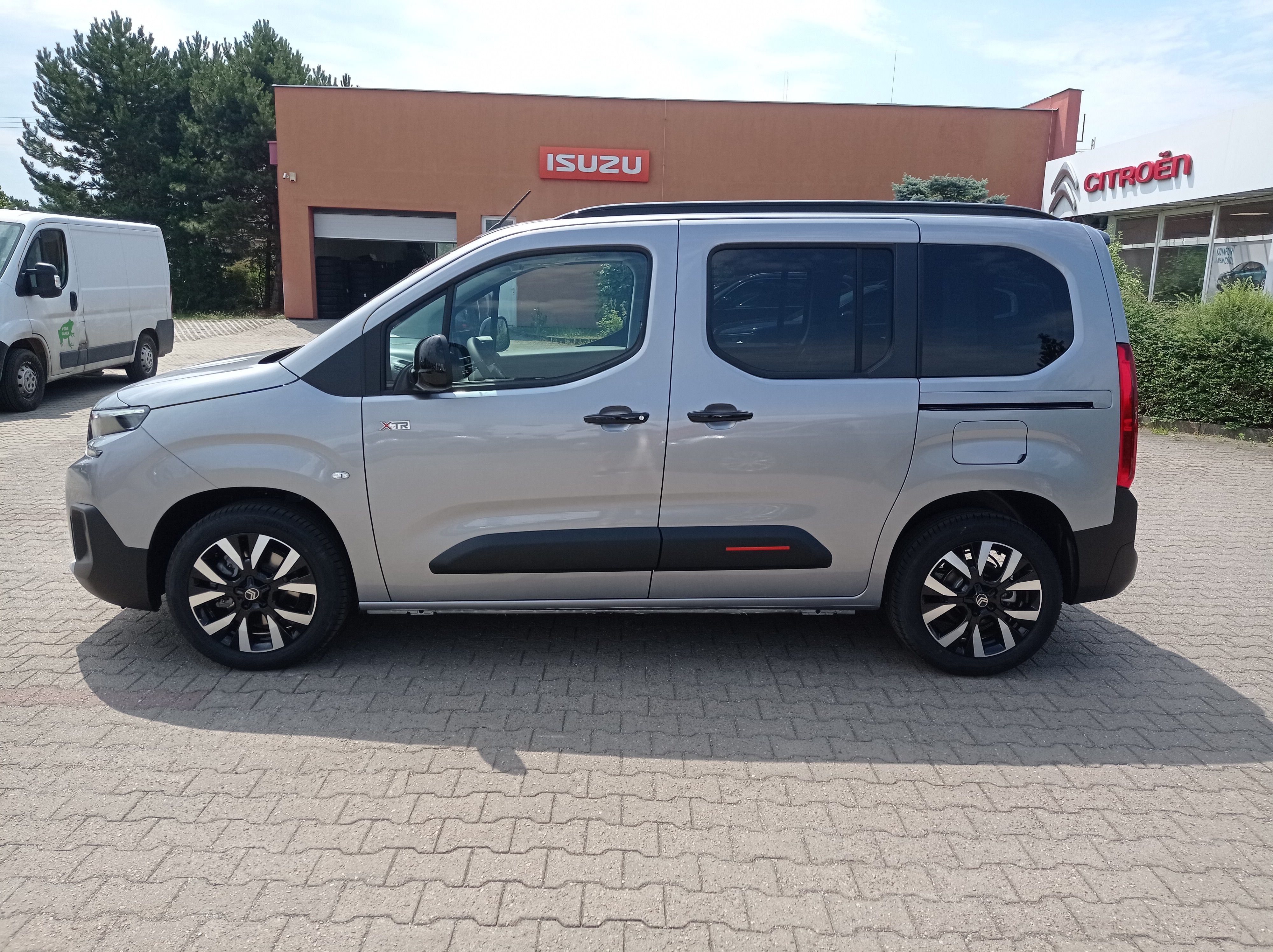 Citroën Berlingo, M Max 1.5 Hdi 130k man. - fotka 4