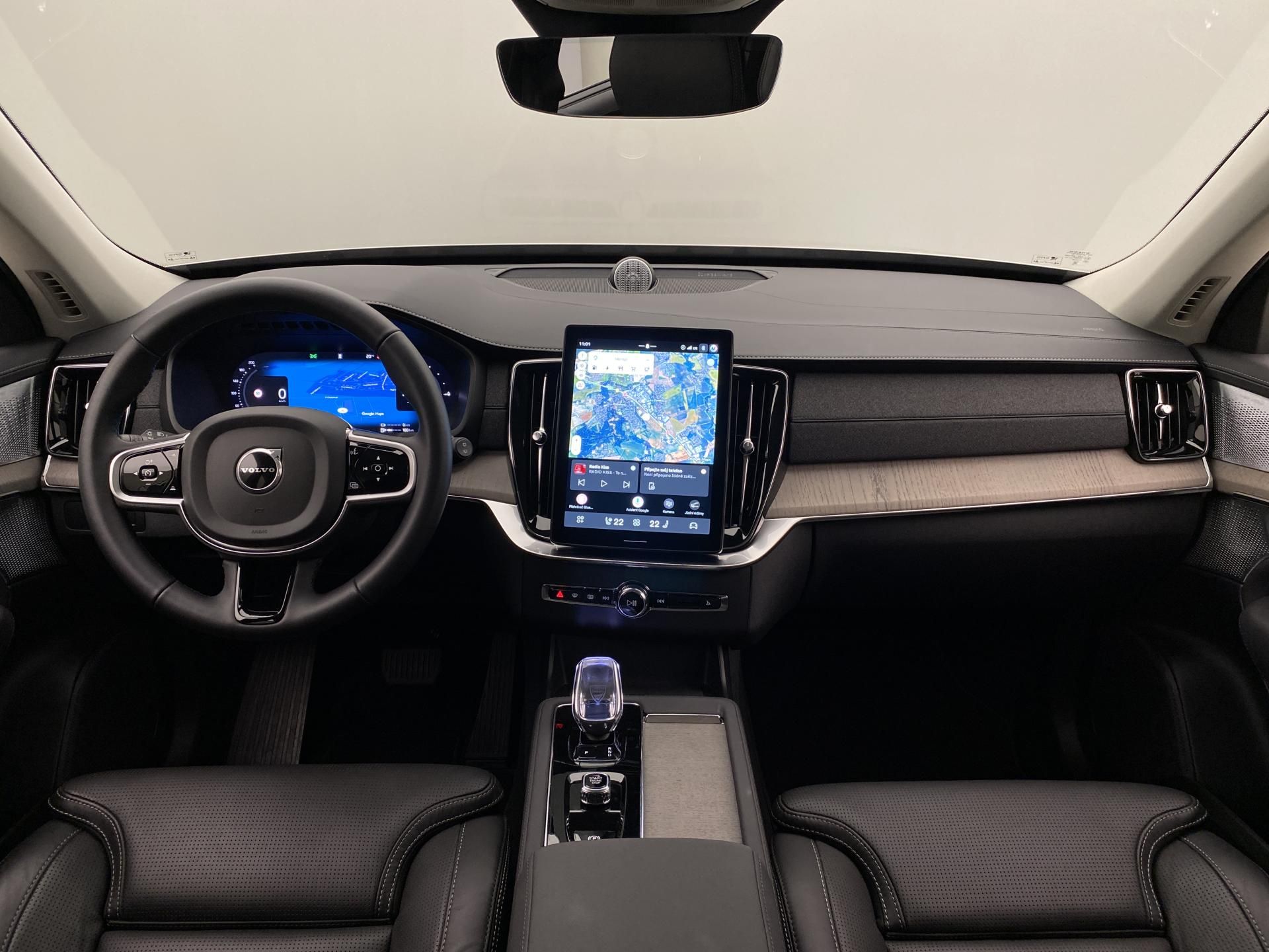 Volvo XC90, T8 AWD RECHARGE BRIGHT PLUS 7m - fotka 2