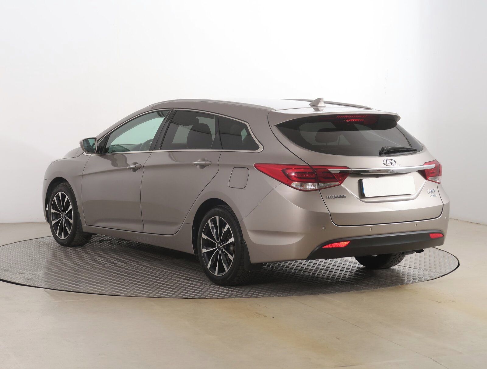 Hyundai i40, 1.7 CRDi, Serv.kniha - fotka 4