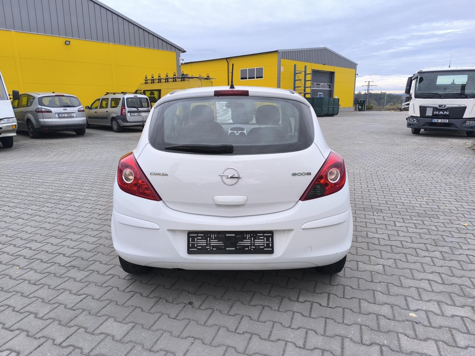 Opel Corsa, 1.2 SERVISKA.1MAJ - fotka 6