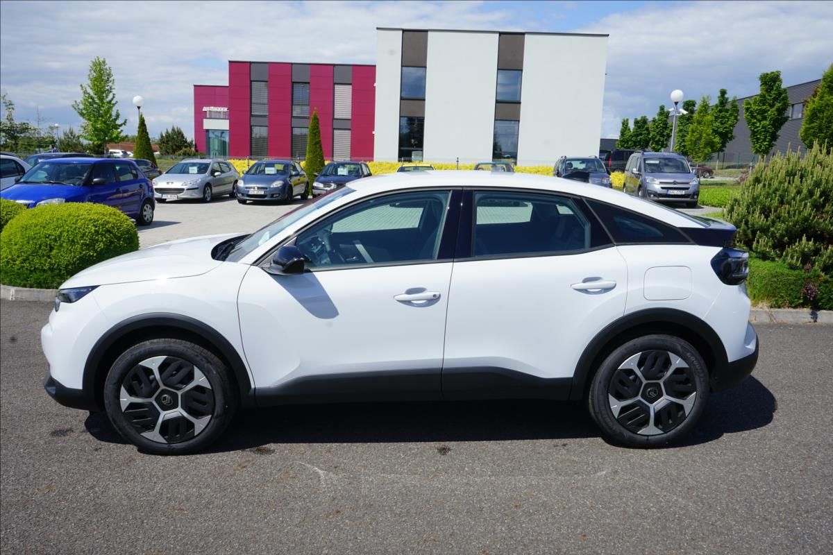 Citroën C4, 1,2 Hybrid 145k Automatic PLUS - fotka 4