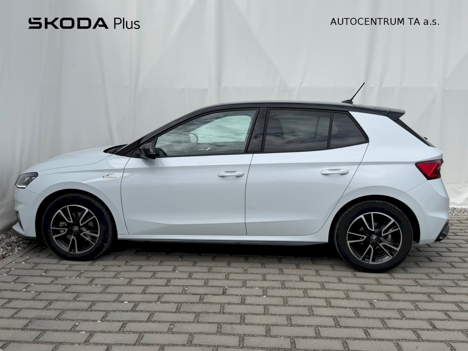 Škoda Fabia, Monte Carlo 1.0 TSI 85kW DSG - fotka 3