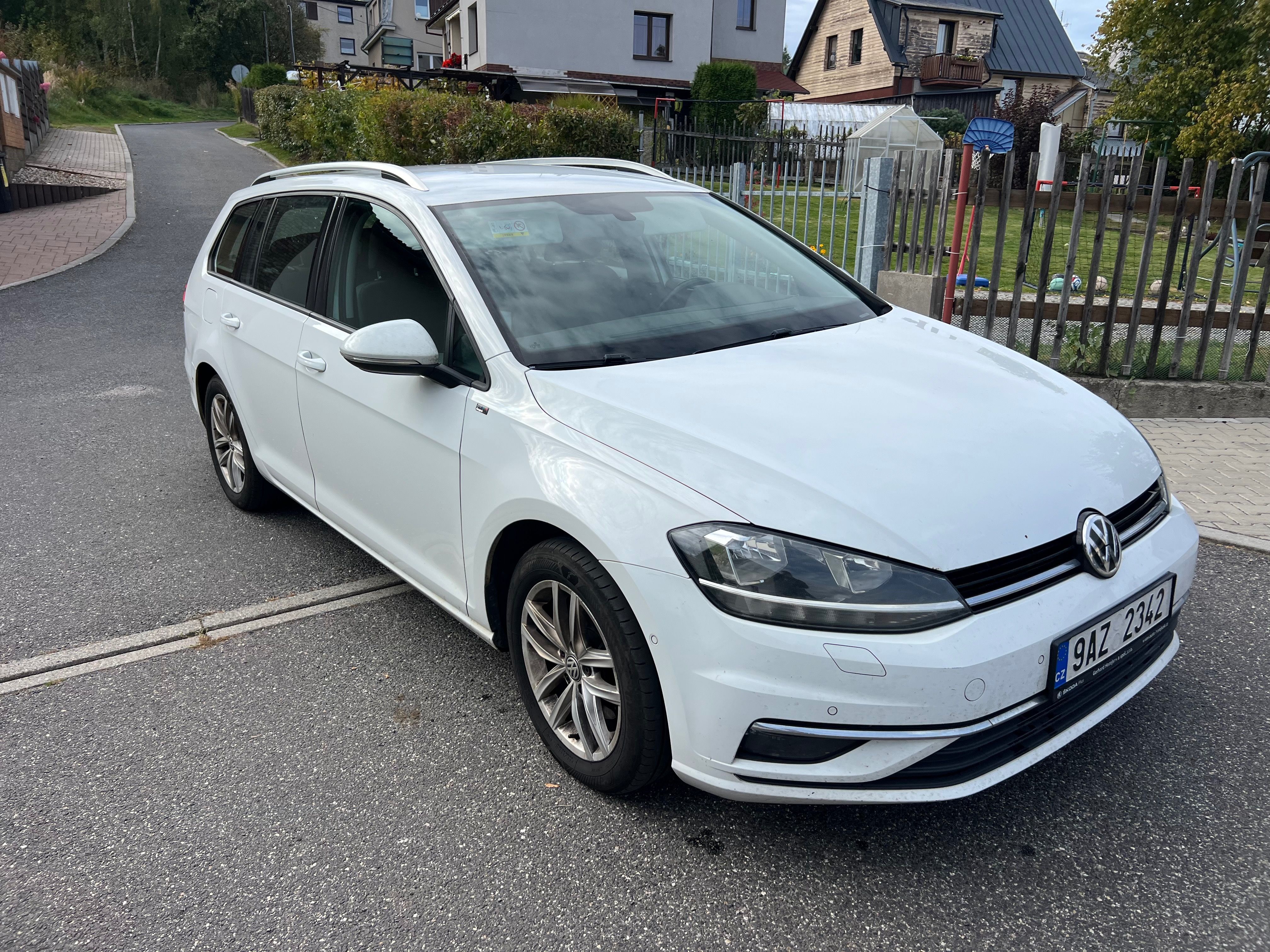 Volkswagen Golf, VW Golf Variant 2.0 TDI DSG - fotka 6