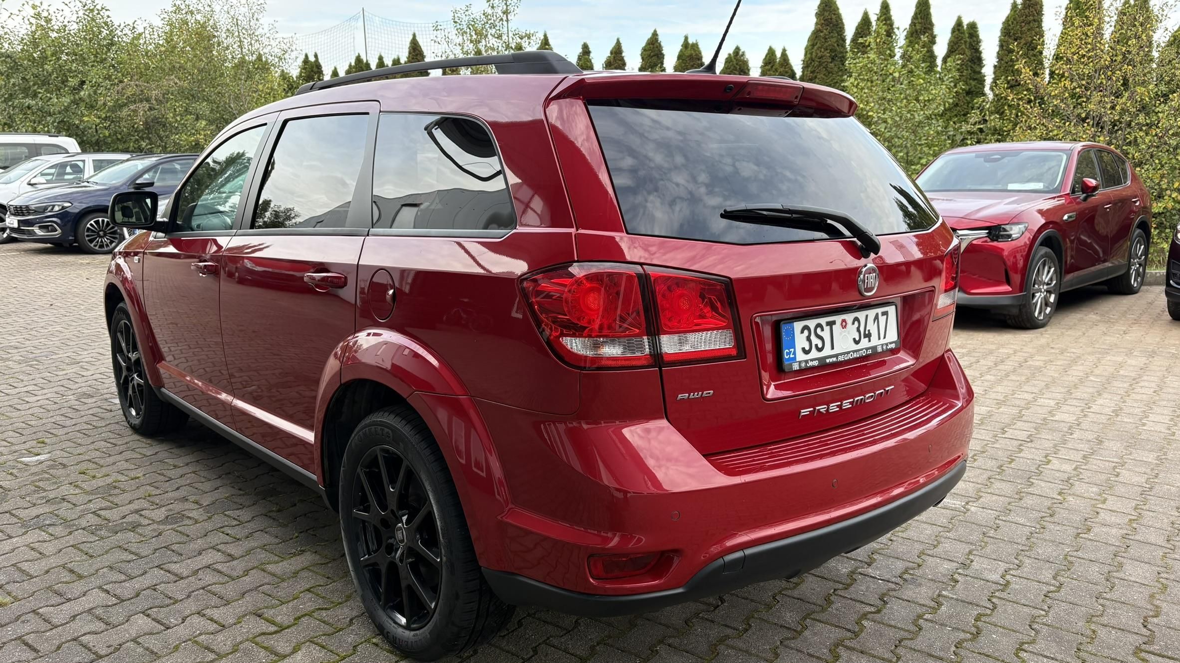 Fiat Freemont, 2.0 M-jet 170k Black Code - fotka 6