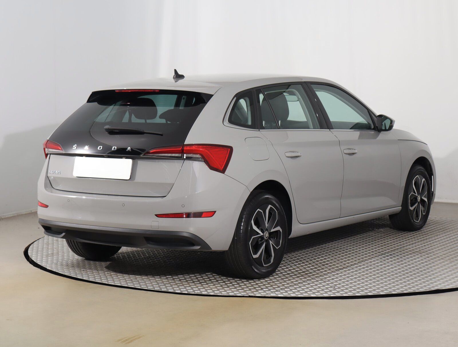 Škoda Scala, 1.0 TSI - fotka 5