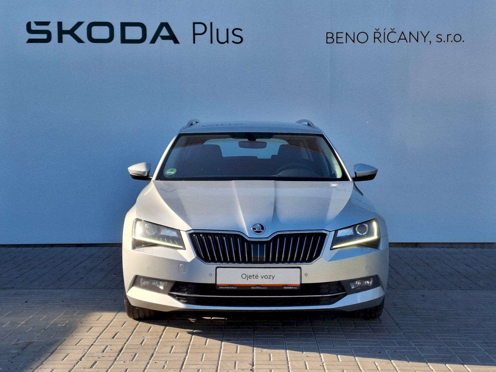 Škoda Superb, Combi Style 4x4 2,0TDi 110kW - fotka 4