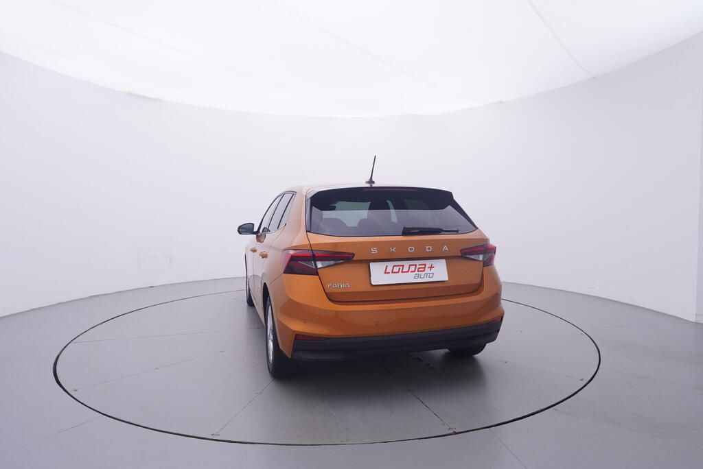 Škoda Fabia, Top Selection 1.0 TSI 85 kW - fotka 4