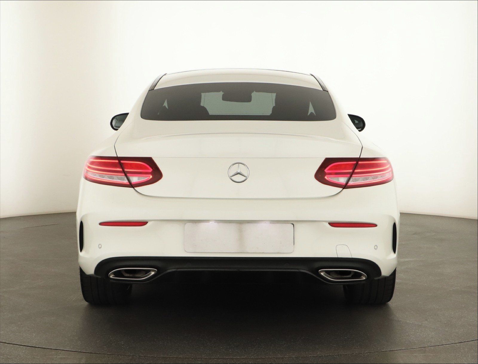 Mercedes-Benz Třídy C, 400 4MATIC, AMG Paket - fotka 4