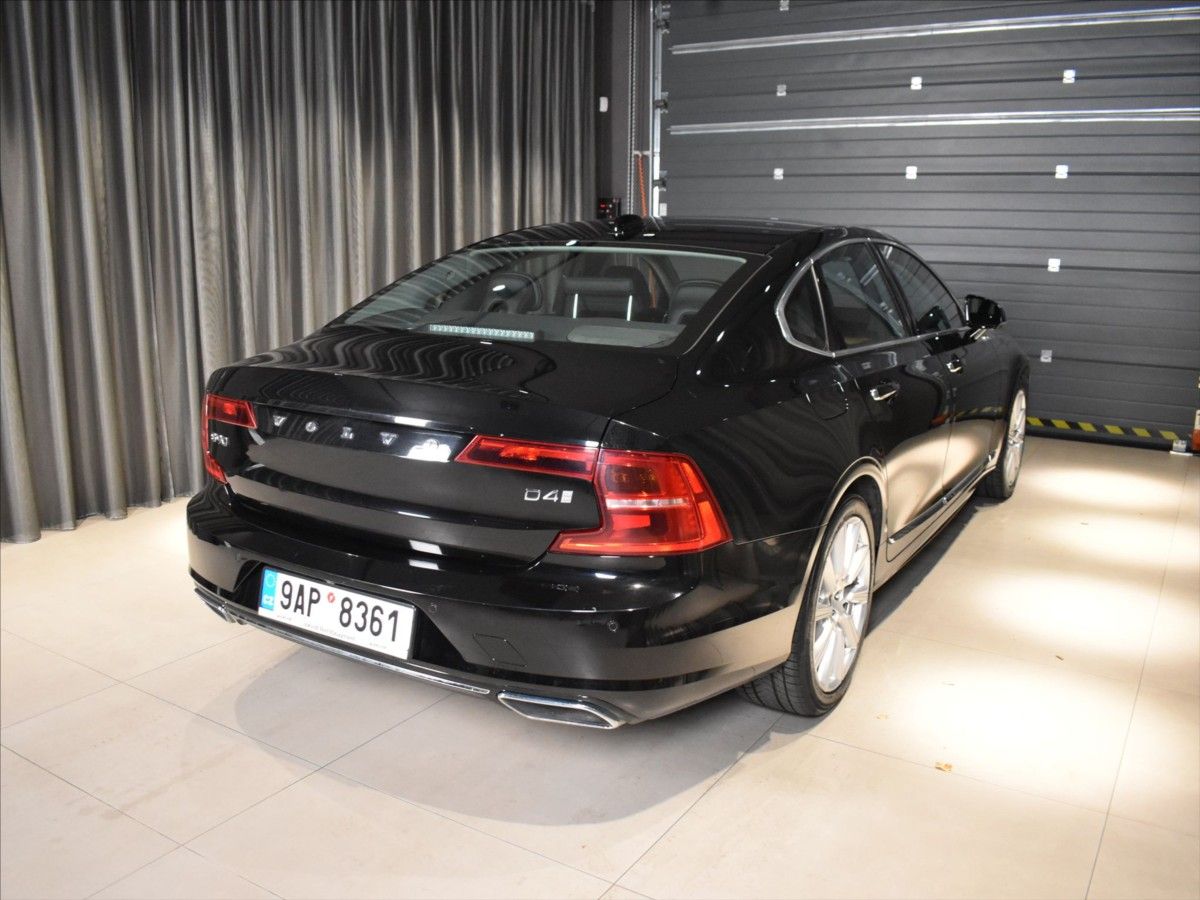 Volvo S90, 2,0 D4 Inscription - fotka 4