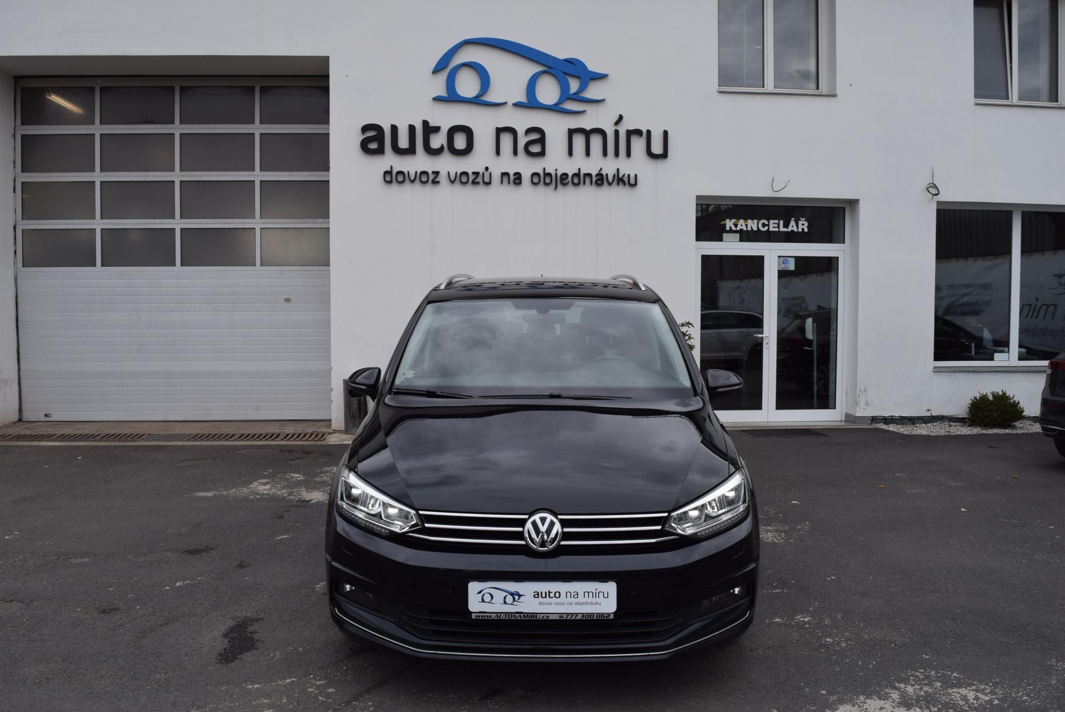 Volkswagen Touran, 1.4TSI 110kw 7MÍST HIGHLIN TAŽ - fotka 3