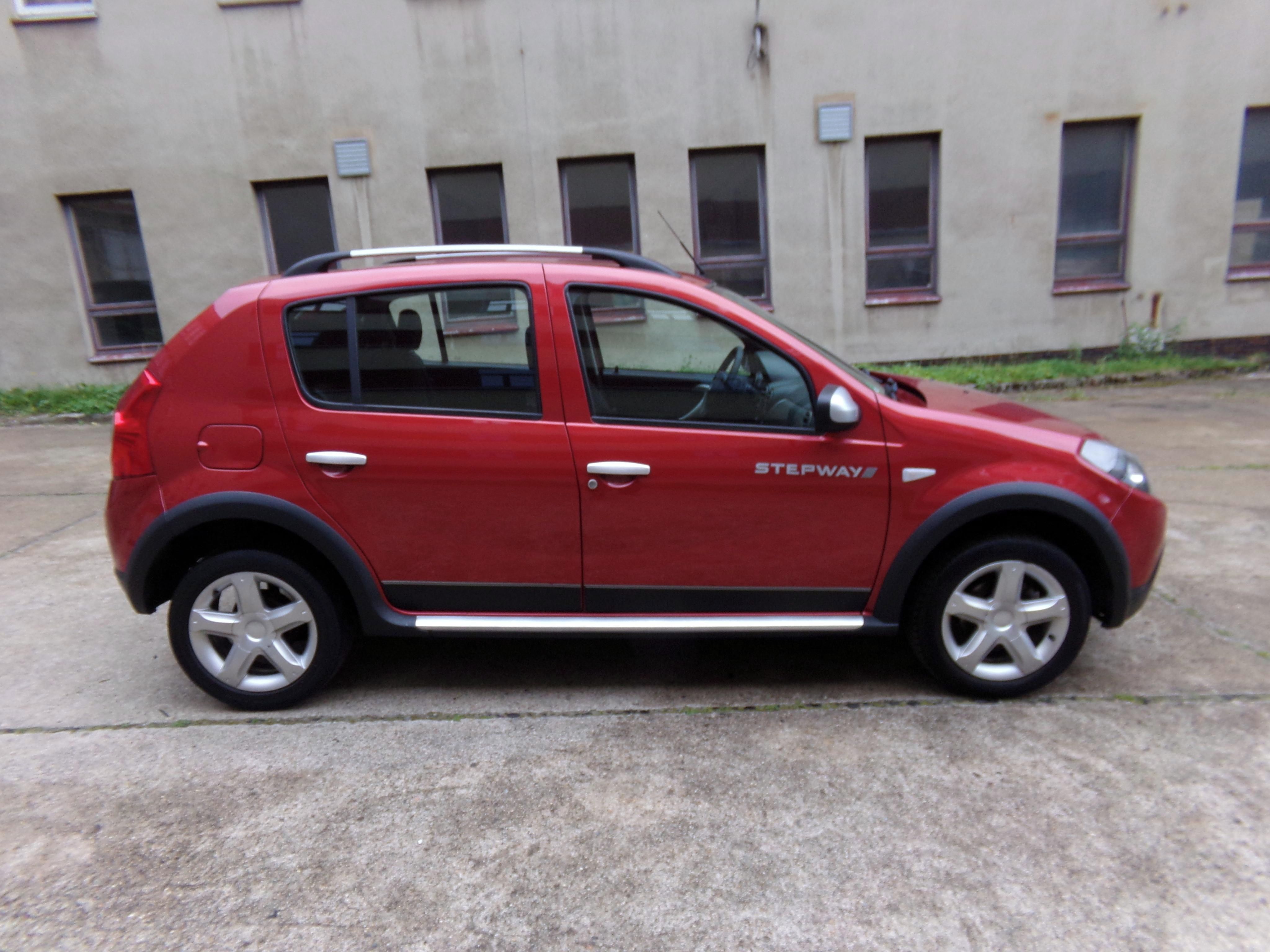 Dacia Sandero, 1.6i STEPWAY - fotka 4