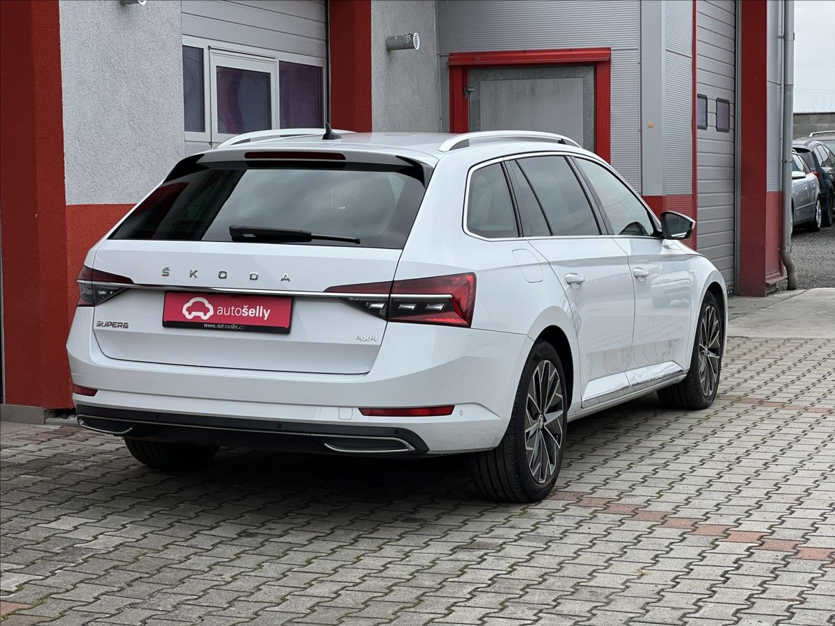 Škoda Superb, 2,0 TDI 200HP L&K DSG 4X4 - fotka 5