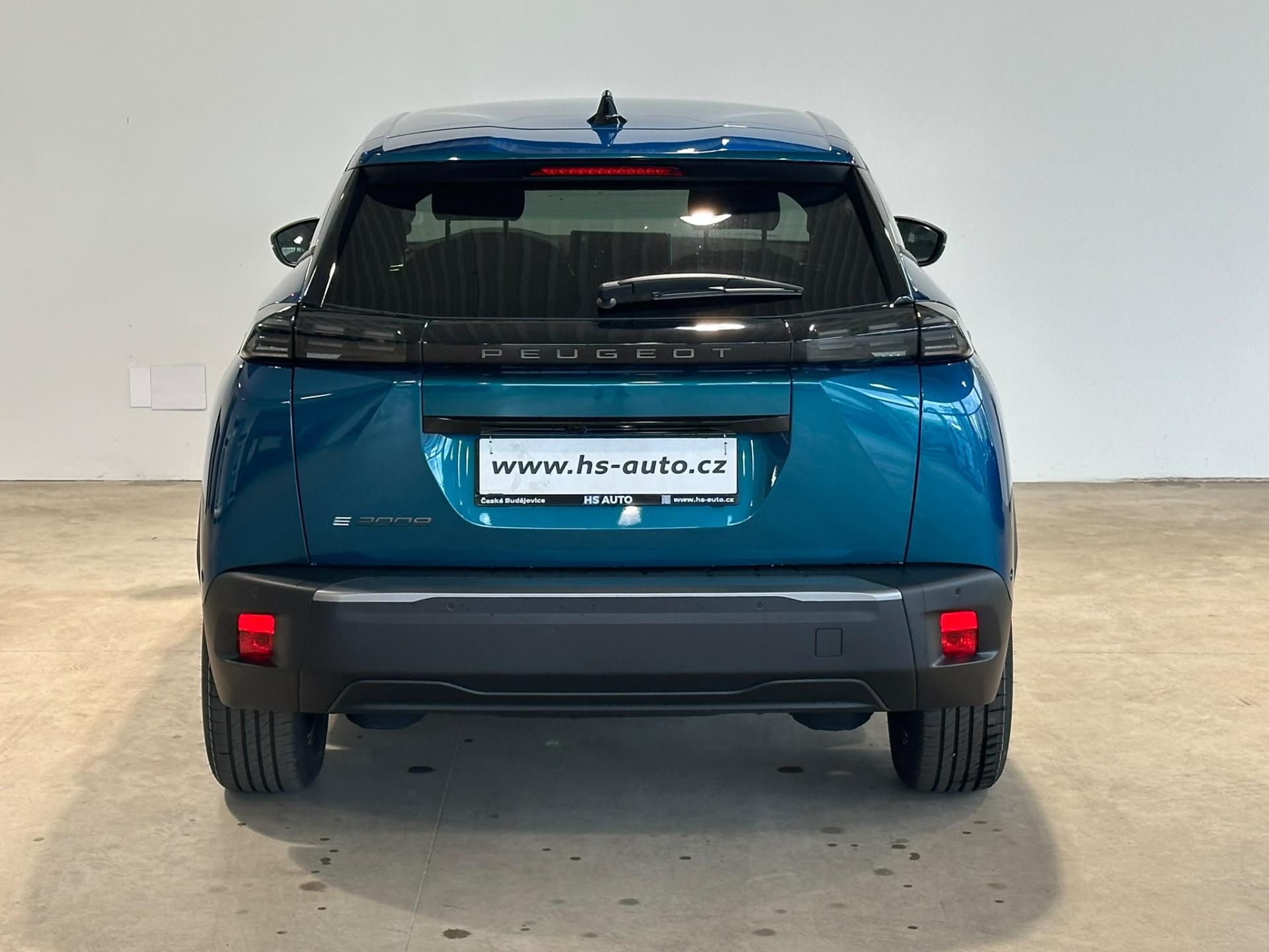 Peugeot 2008, ALLURE Elektromotor 115 kW - fotka 5