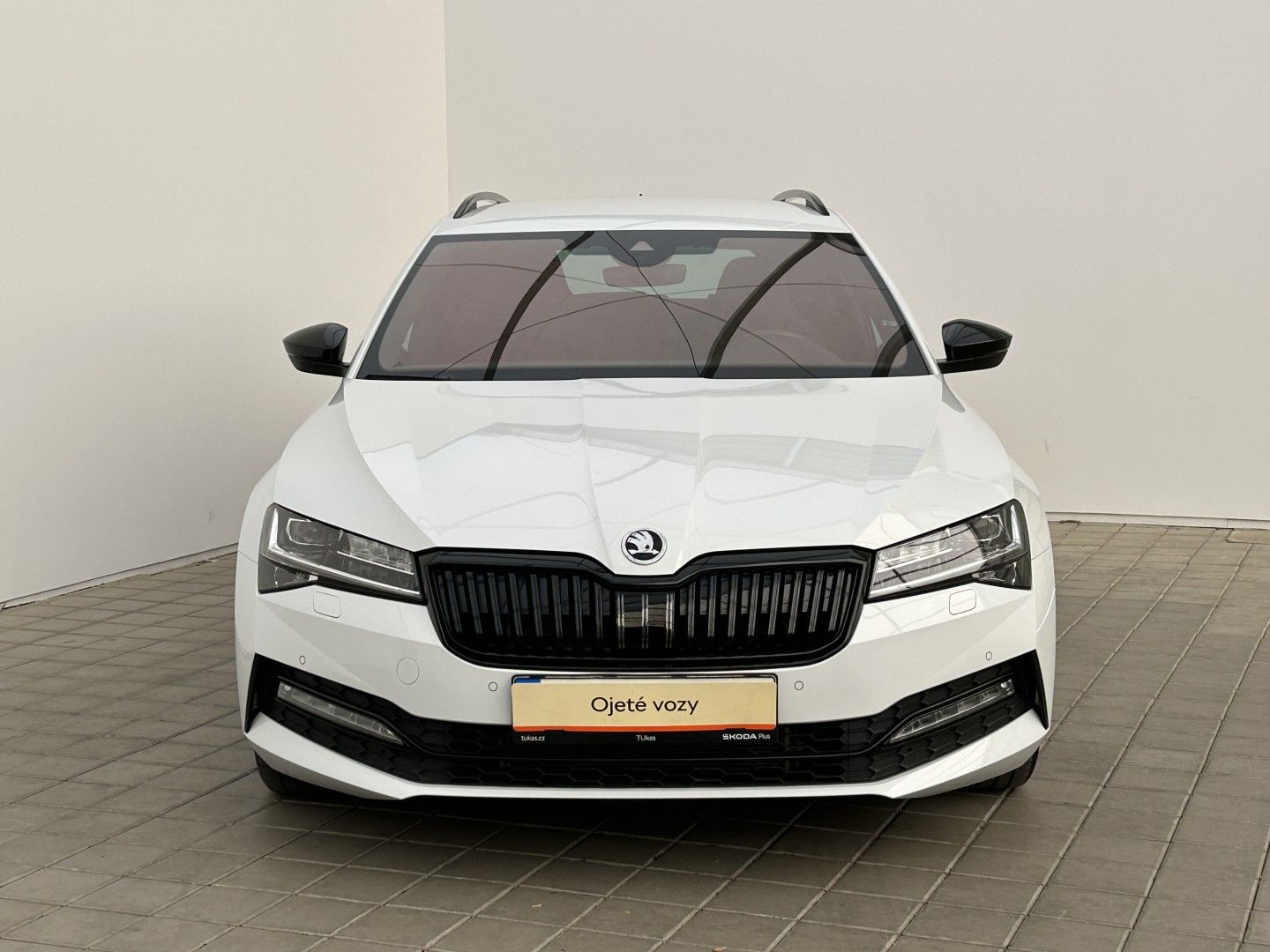 Škoda Superb, 2.0TDI 147kW 4x4  SportLine - fotka 4