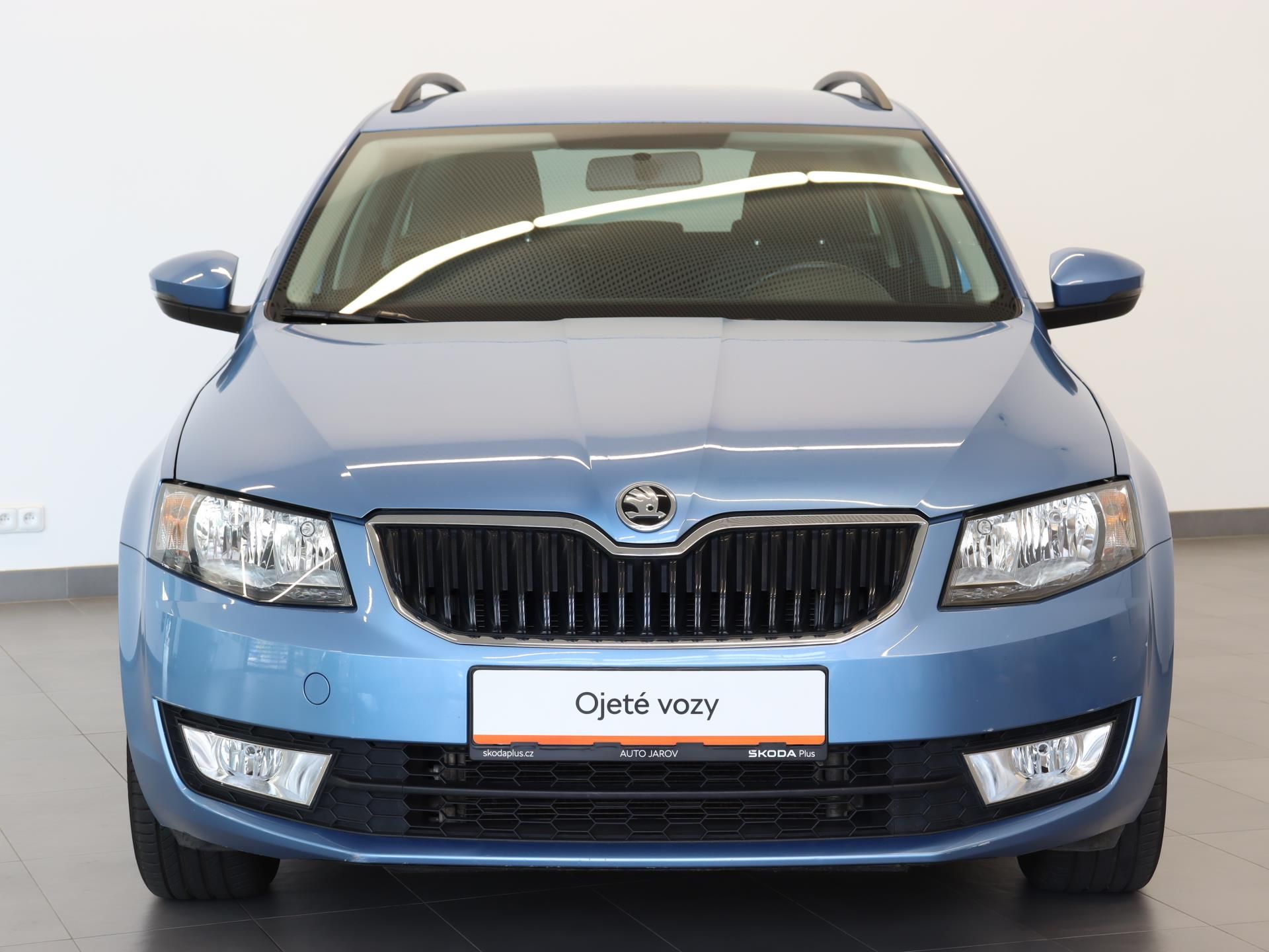 Škoda Octavia, COMBI AMBITION 1,4 TSI 110 kW - fotka 4