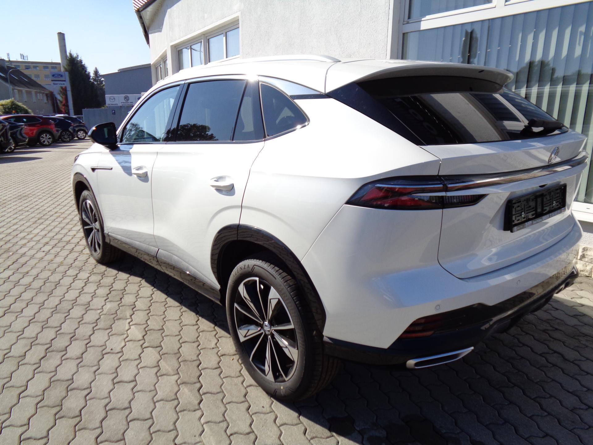MG HS, 1,5 Emotion, 125 kW, 7AT - fotka 4